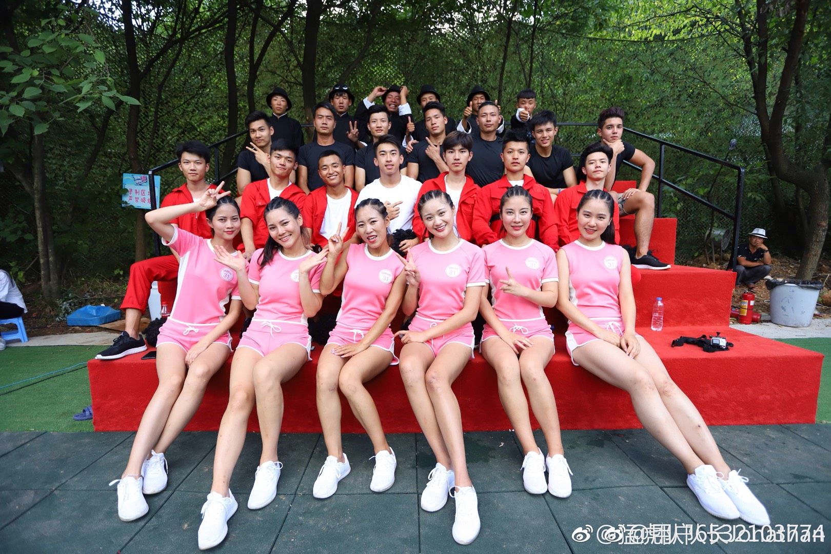 包含南城猛虎队击败粤西猛虎队，跆拳道杯赛上演裁判判罚引热议！门前嗅觉决定胜负的词条