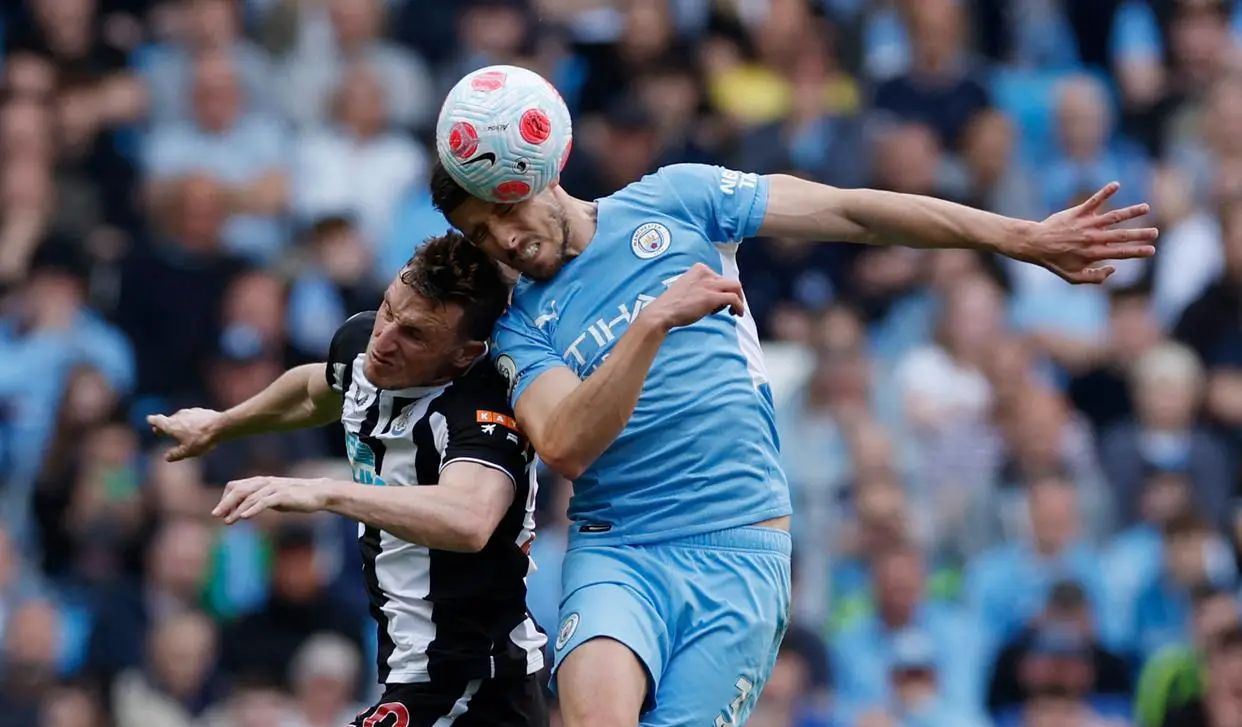 曼城转会期遗憾出局;志在欧冠名次提升;气氛紧张;轮换策略成焦点 曼城转会期遗憾出局;志在欧冠名次提升;气氛紧张;轮换策略成焦点