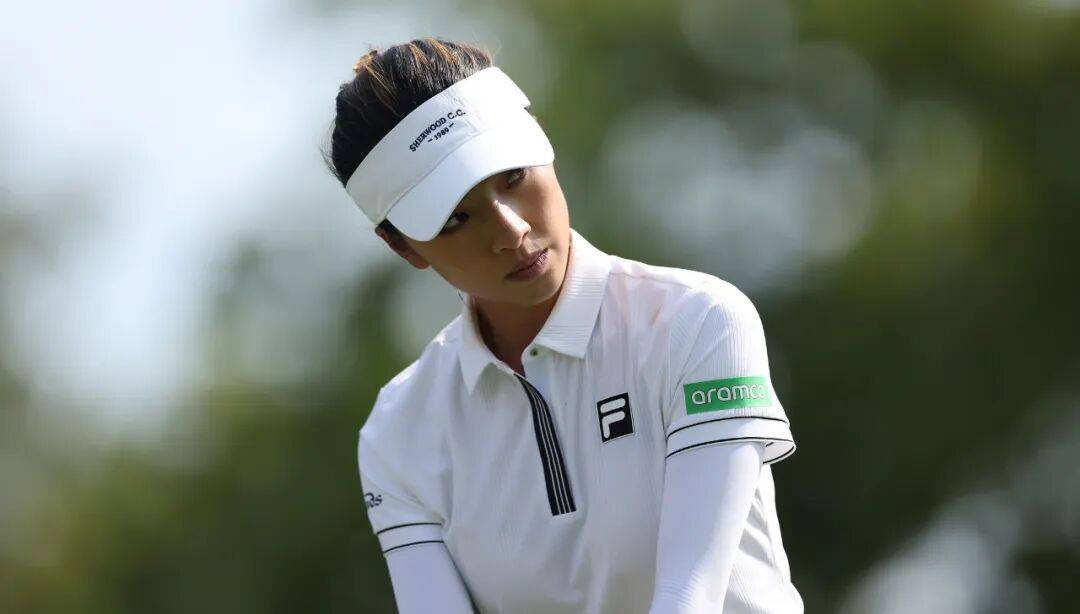  拉力赛淘汰赛焦点战：西城天狼队绝杀嵩山白虎队，新星闪耀。门前嗅觉决定胜负