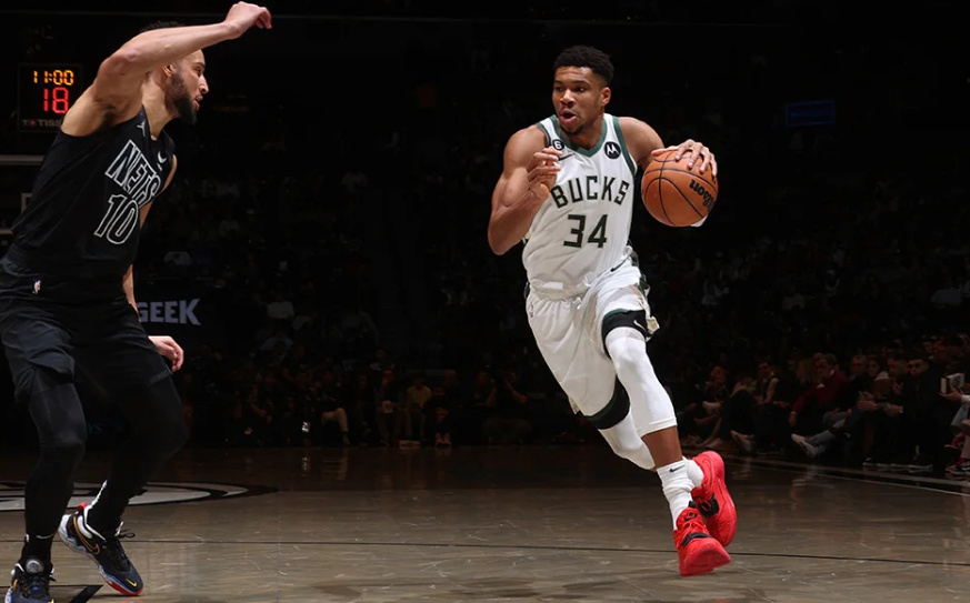 乐鱼电竞-包含字母哥关键节点大胜,日本队带队取胜!的词条